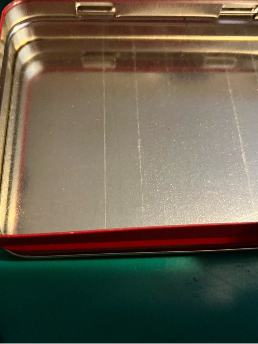 NOS Vintage Coca Cola Red Tin and Playing Card Set - Picture 12 of 12